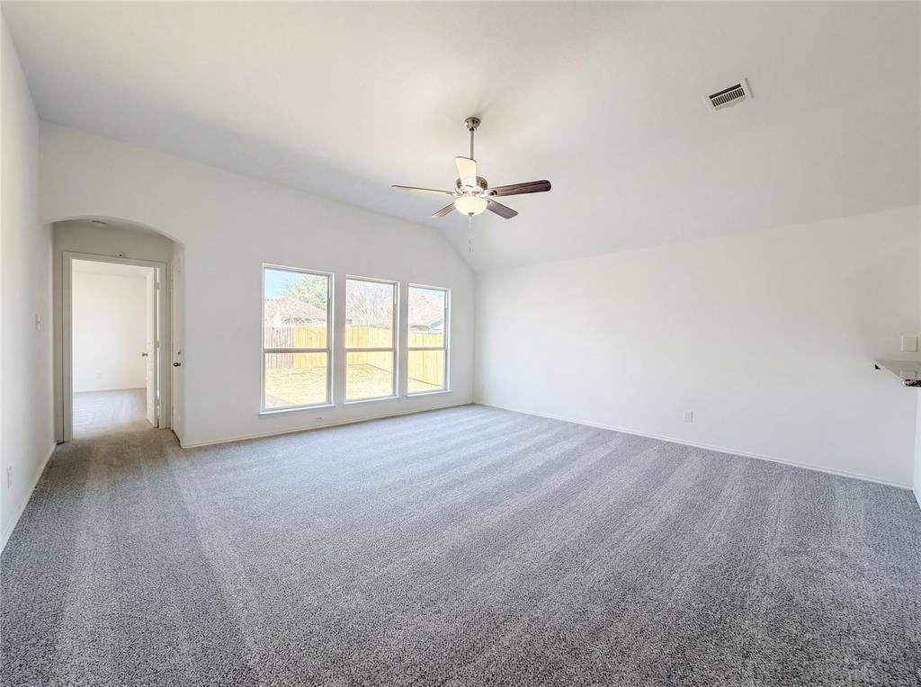 1608 Wickham Drive, Burleson, TX 76028