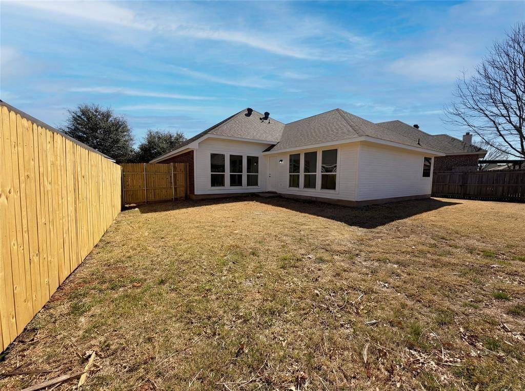 1608 Wickham Drive, Burleson, TX 76028