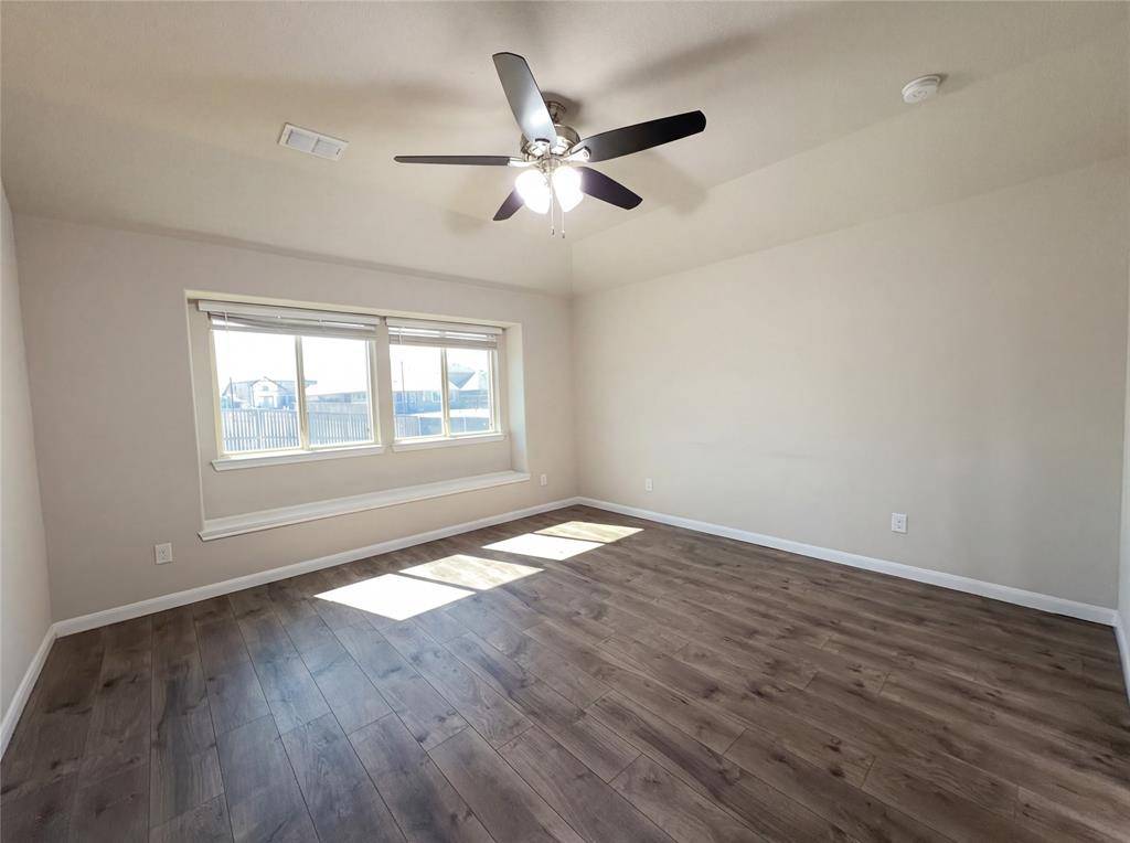 1308 Morning Ridge Trail, Aubrey, TX 76227