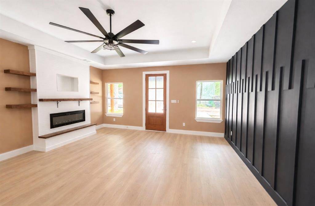 203 Seagrove Lane, Quinlan, TX 75474