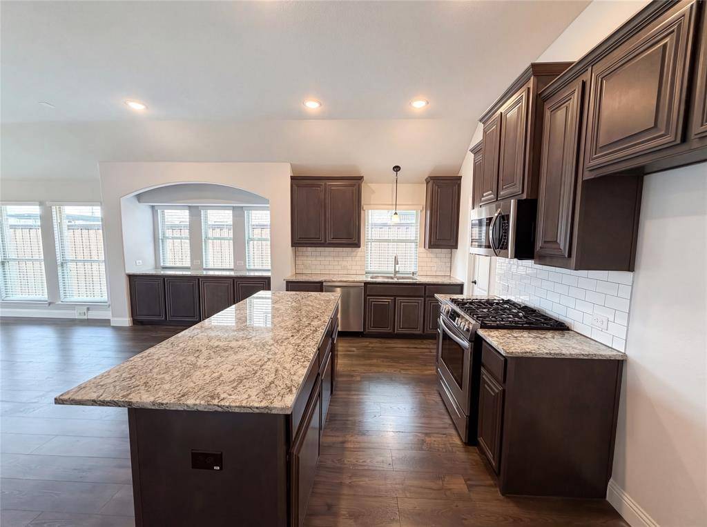 5512 Huffines Boulevard, Royse City, TX 75189