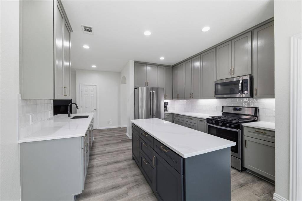 1404 Rain Tree Drive, Wylie, TX 75098