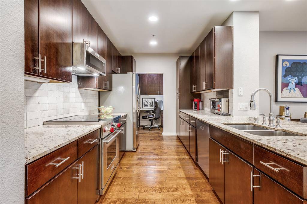 4319 Bowser Avenue #204, Dallas, TX 75219