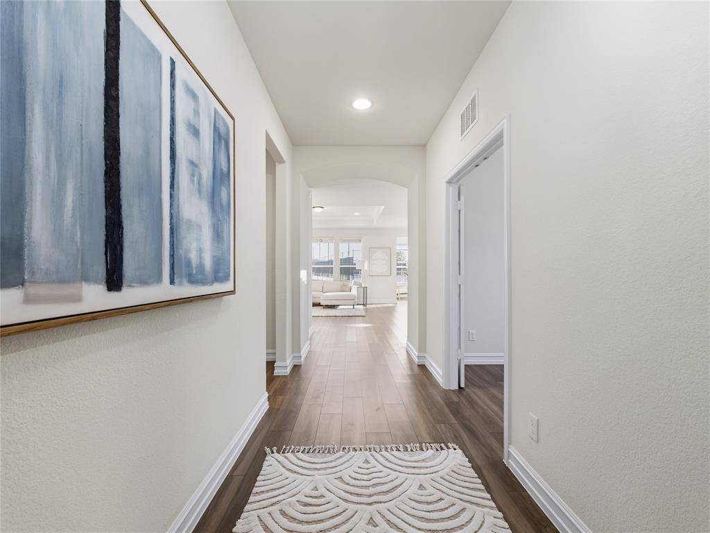 948 Memorial Drive, Little Elm, TX 76227