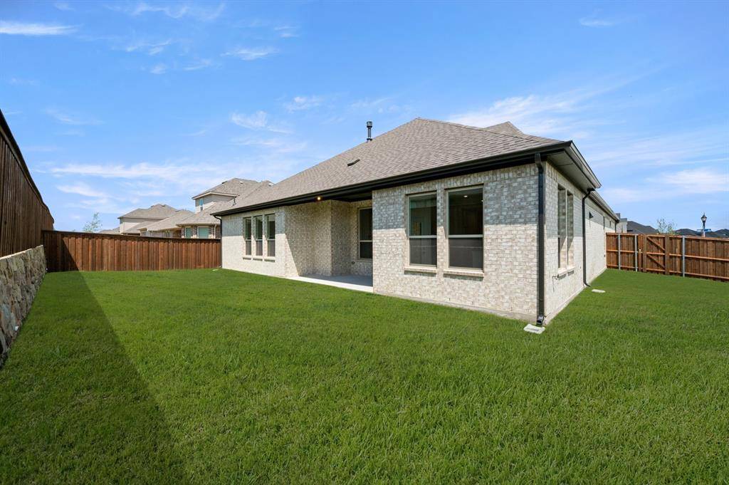 4304 Knight Street, Midlothian, TX 76065