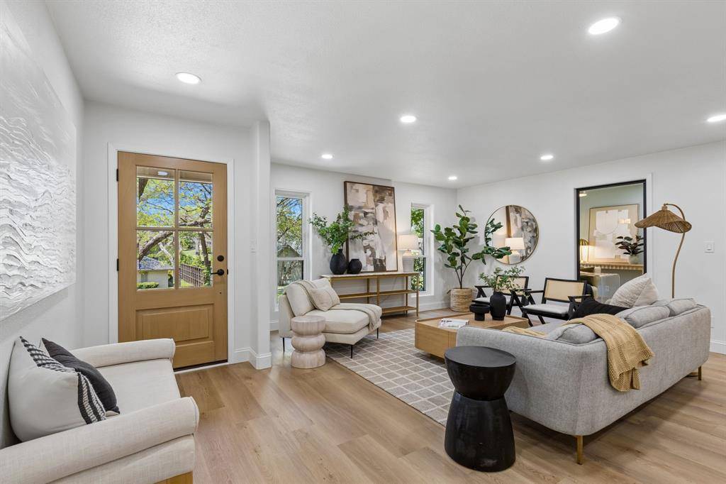 12124 Dixfield Drive, Dallas, TX 75218