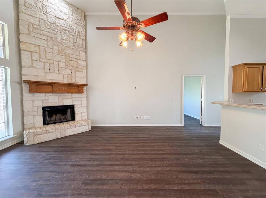 416 Fossil Rock Drive, Azle, TX 76020