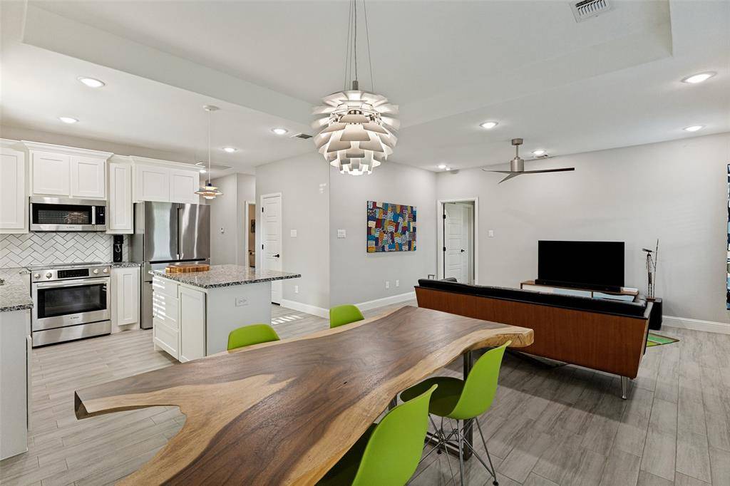 1921 Avenue C, Fort Worth, TX 76104