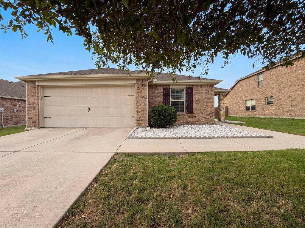 214 Park Avenue, Anna, TX 75409