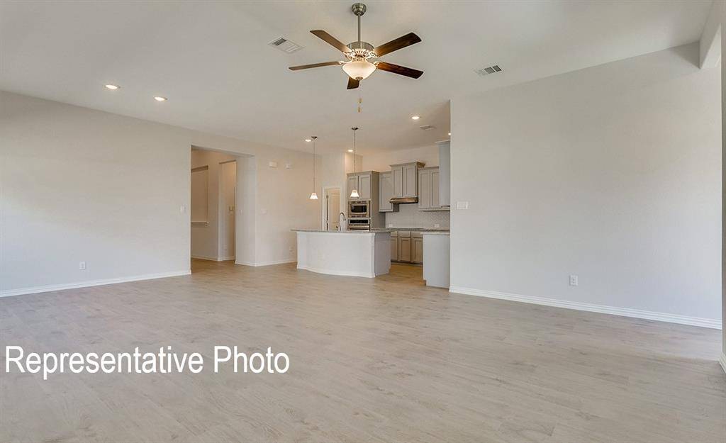 4929 Water Lily Lane, Fort Worth, TX 76036