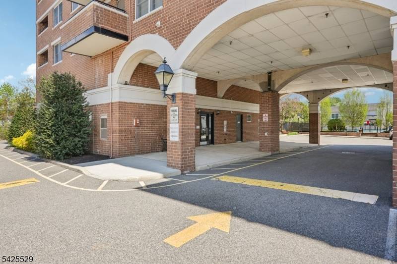 44 Iron Forge Sq #44, Pompton Lakes Boro, NJ 07442