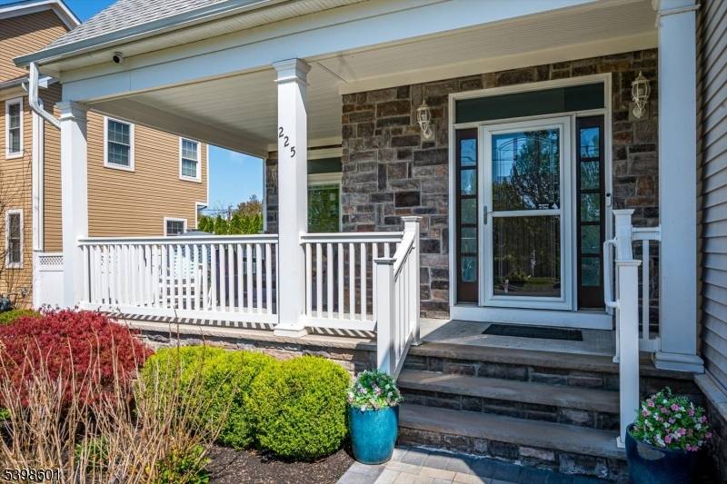 225 East Golf Ave, South Plainfield Boro, NJ 07080