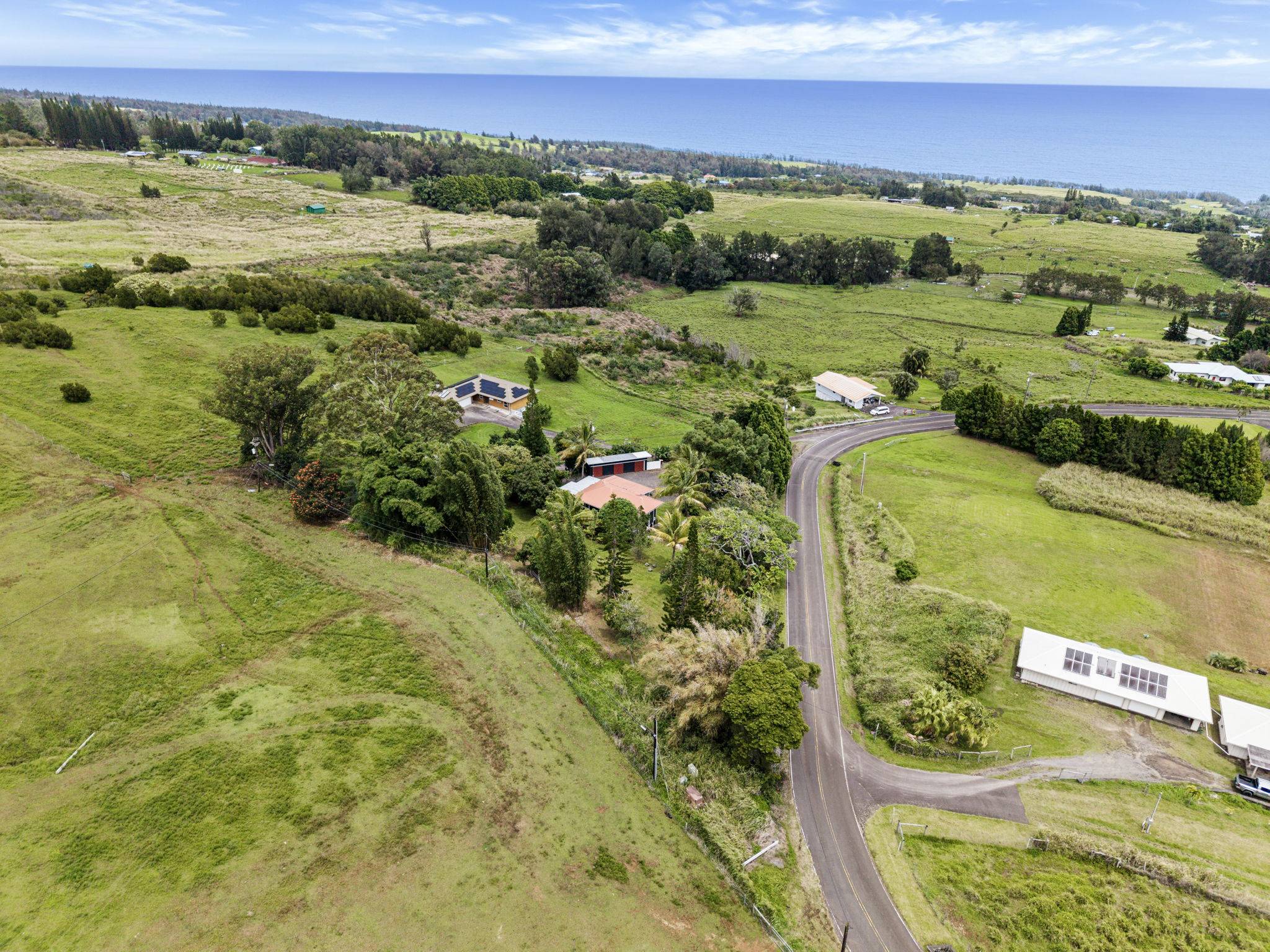 44-2806 KALANIAI RD, Honokaa, HI 96727