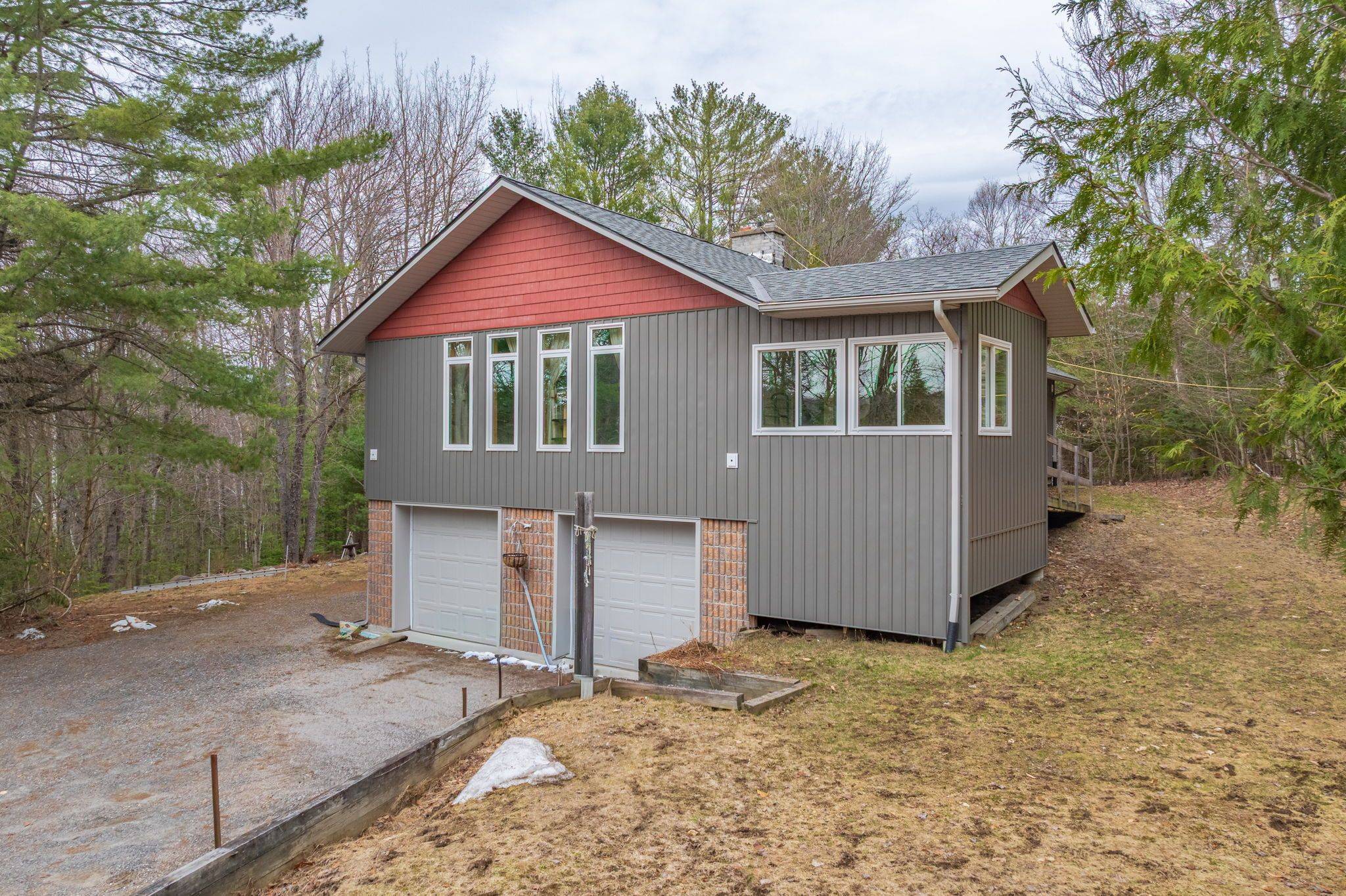 1039 South Waseosa Lake RD, Huntsville, ON P1H 2N5