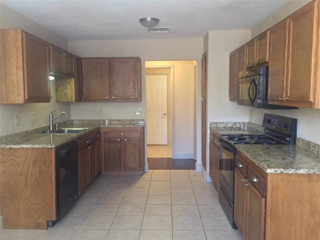 8800 Camfield Way, Frisco, TX 75033