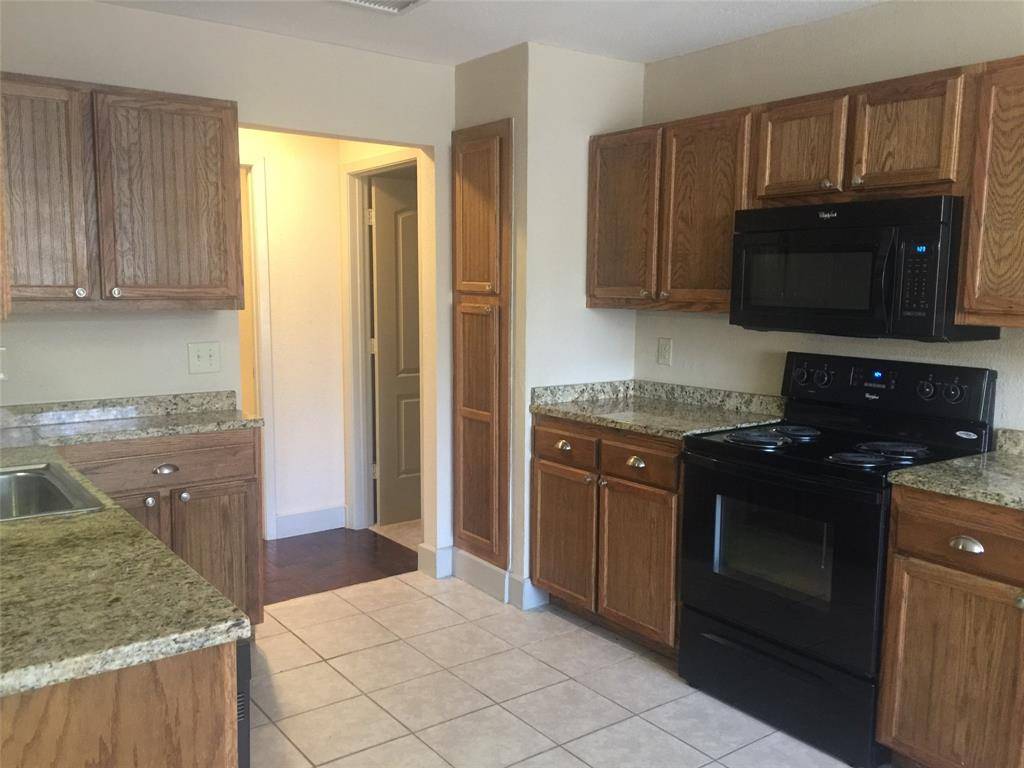 8800 Camfield Way, Frisco, TX 75033