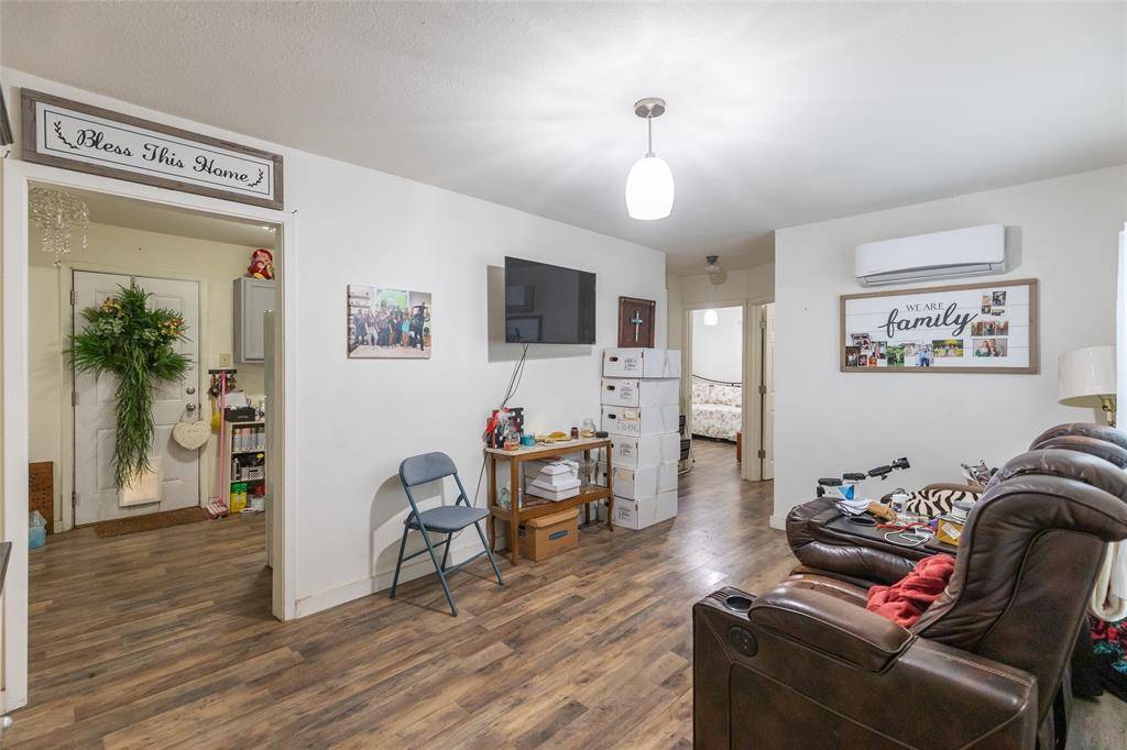 810 State Street, Winters, TX 79567