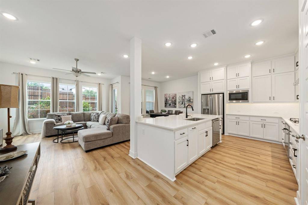 2014 White Grove Drive, Dallas, TX 75228