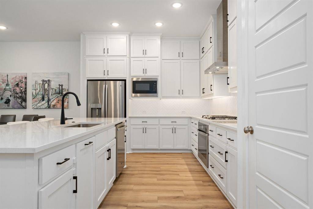 2014 White Grove Drive, Dallas, TX 75228