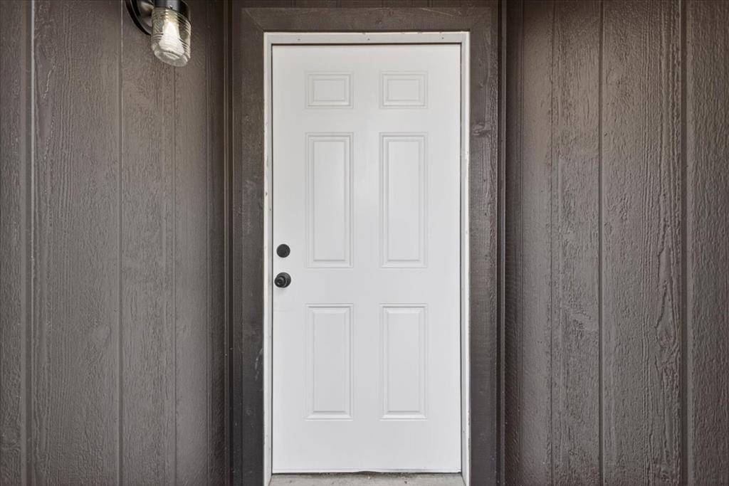 3221 Merrimac Drive, Forest Hill, TX 76140