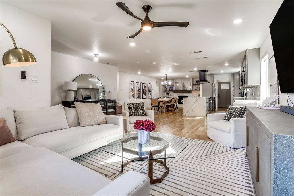 2808 Sharpview Lane, Dallas, TX 75228