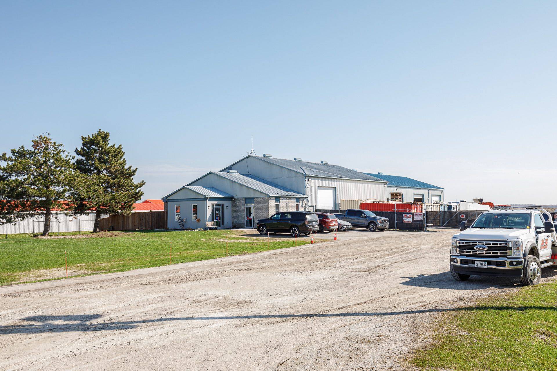 12403 10 County RD, Clearview, ON L0M 1S0