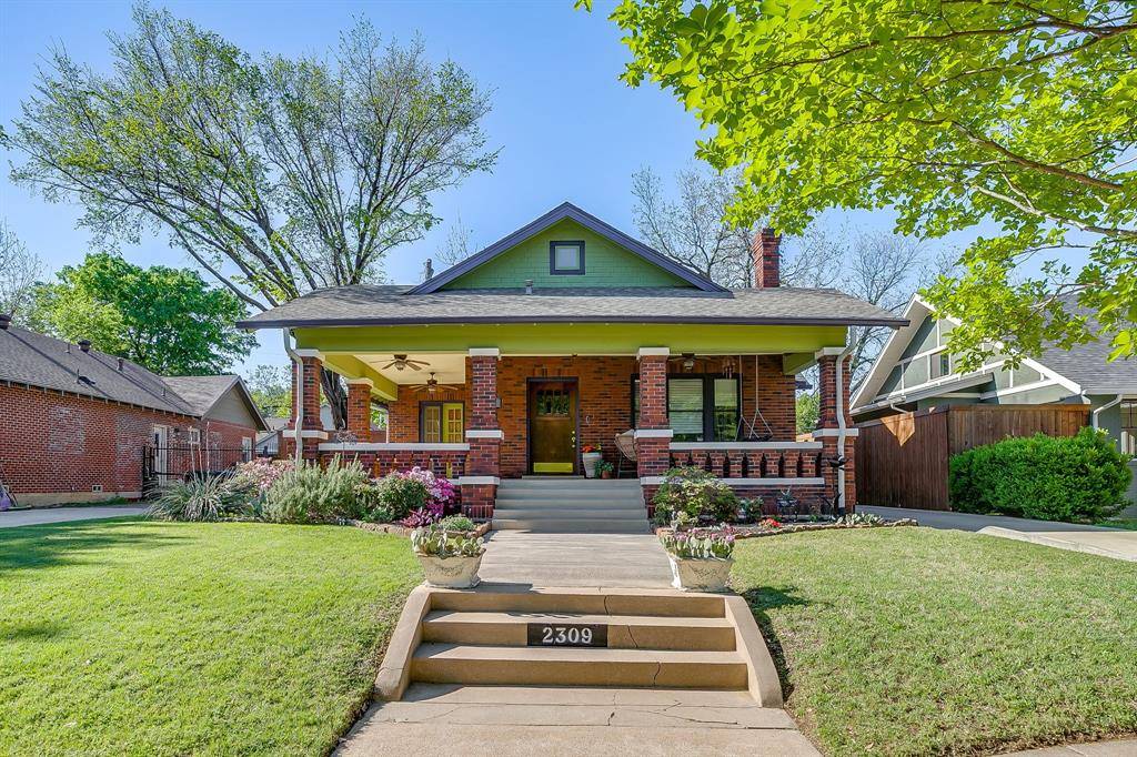 2309 Mistletoe Avenue, Fort Worth, TX 76110