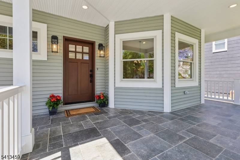 110 Elmwood Rd, Verona Twp., NJ 07044