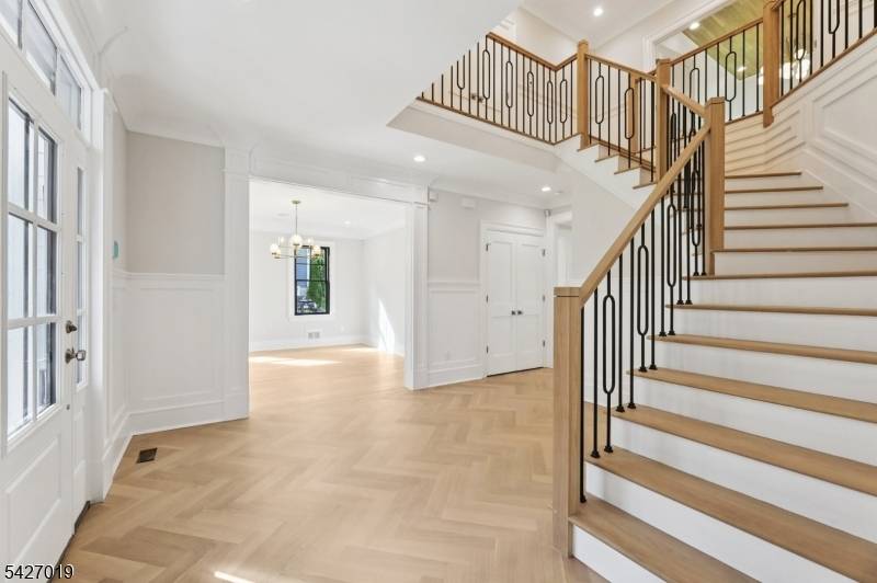 25 Beverly Rd, Madison Boro, NJ 07940