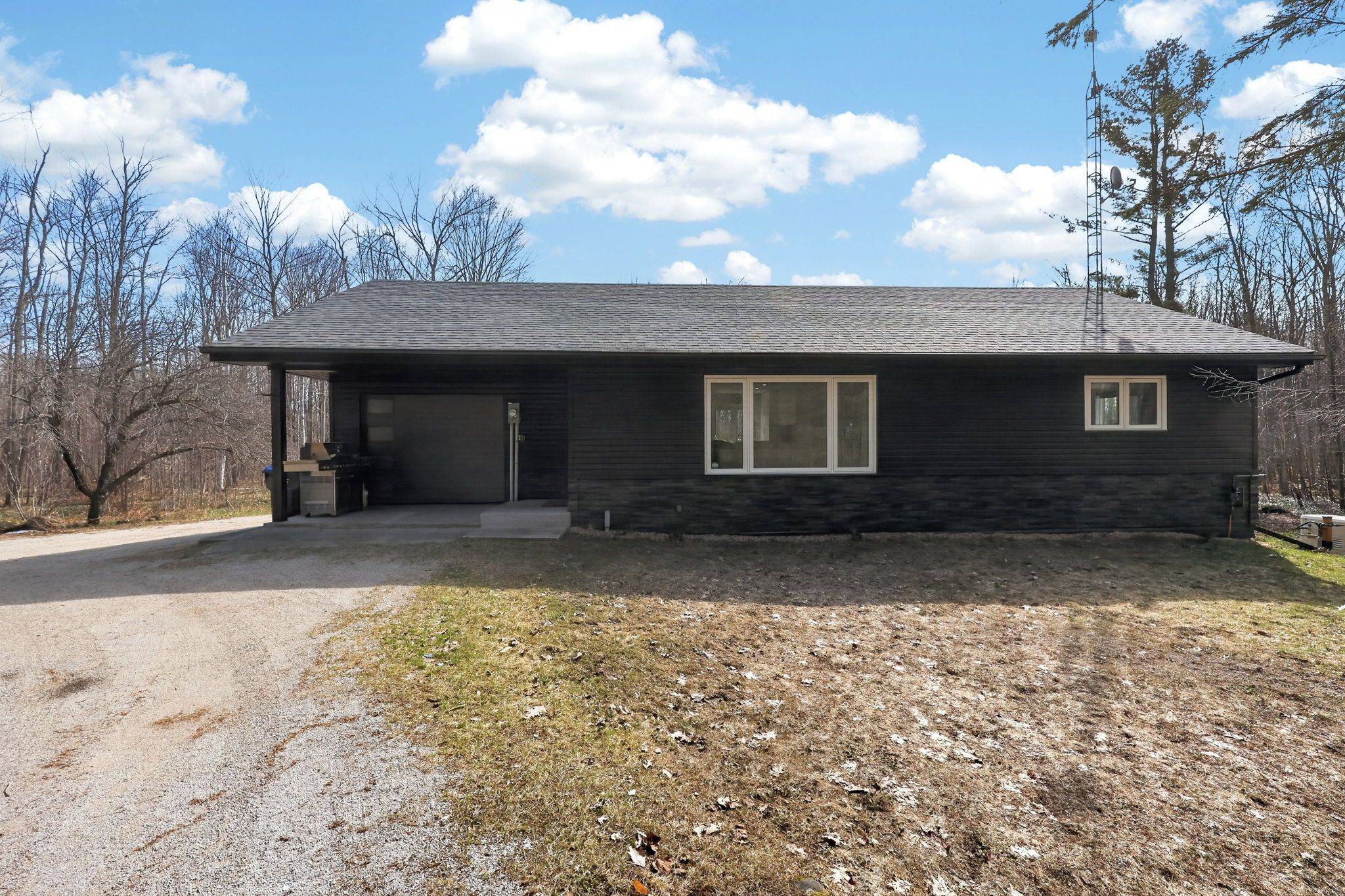 5709 9 Line N, Oro-medonte, ON L0K 2C0