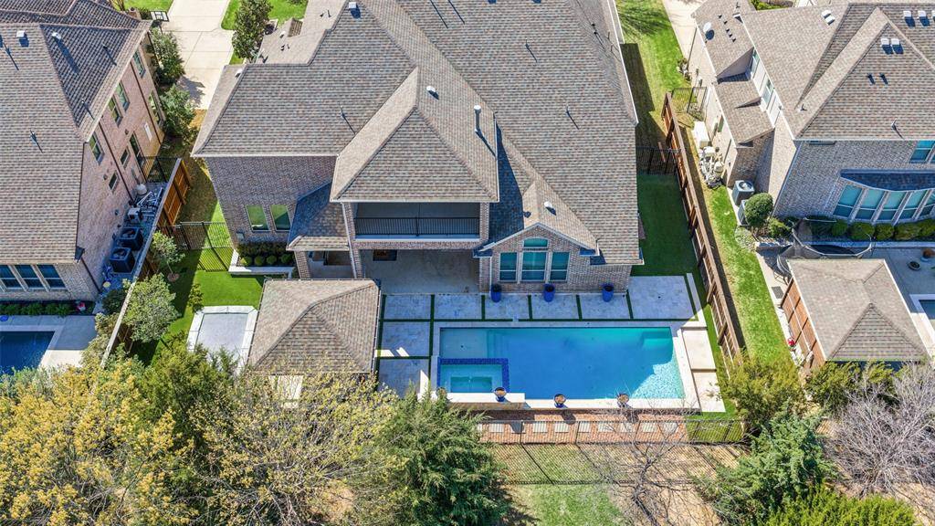 812 Lake Carillon Lane, Southlake, TX 76092