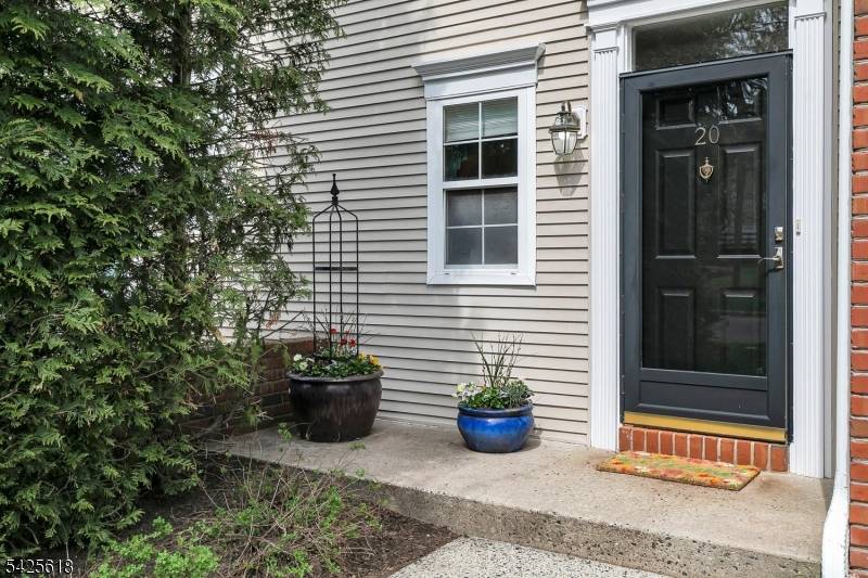 20 Hopkinson Ct, Bernards Twp., NJ 07920