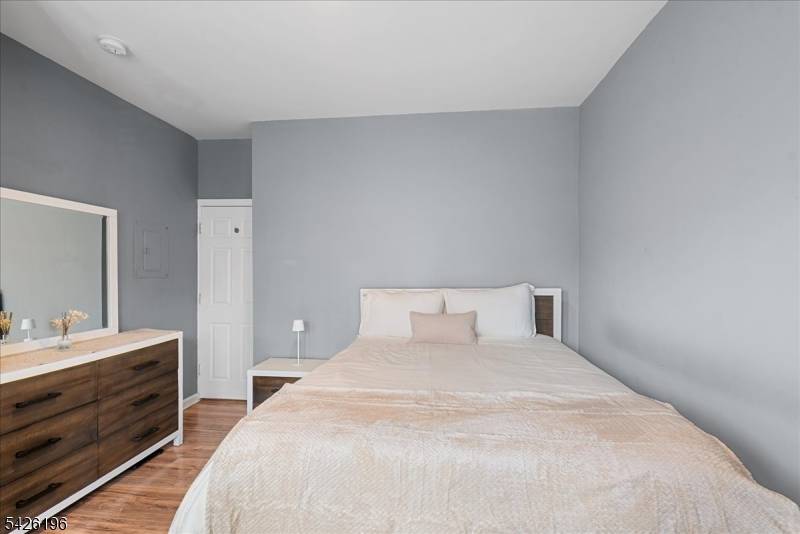 76 Mount Prospect Ave, Newark City, NJ 07104