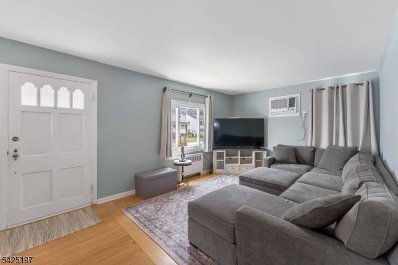 834 Remmos Ave, Union Twp., NJ 07083