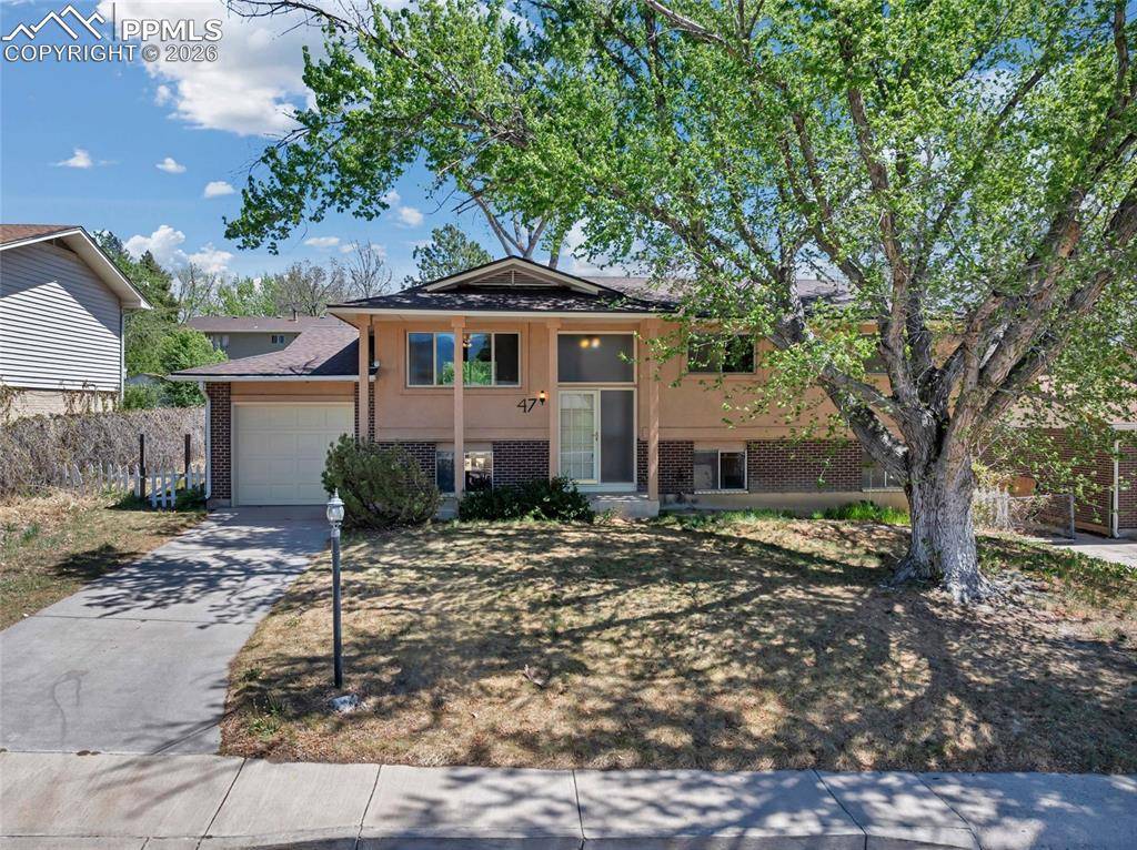 47 Landoe LN, Colorado Springs, CO 80911