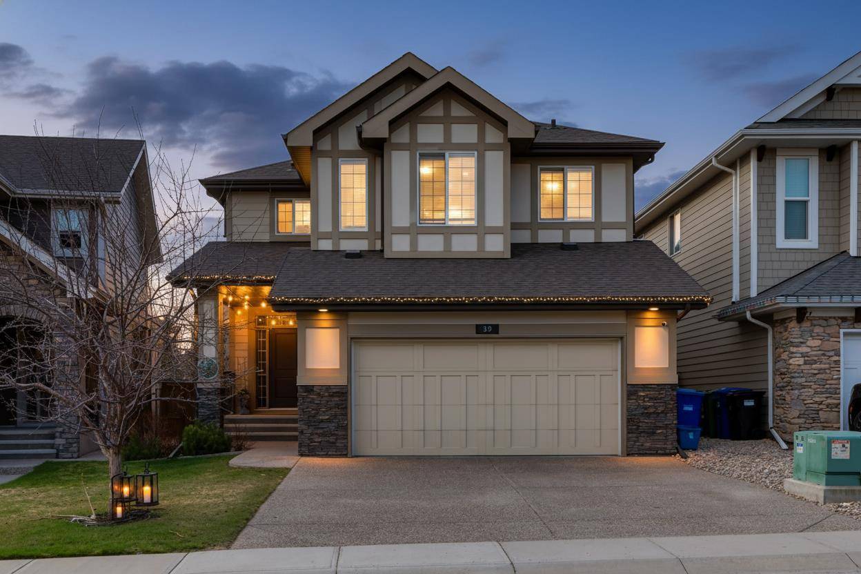 39 Cranbrook CRES SE, Calgary, AB T3M 0W9