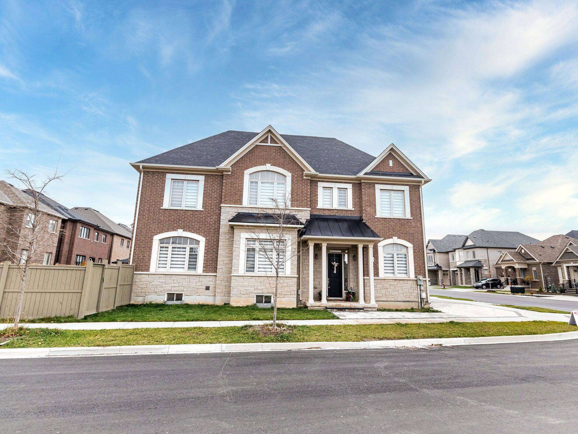 95 Viva GDNS, Oakville, ON L6H 0Z2