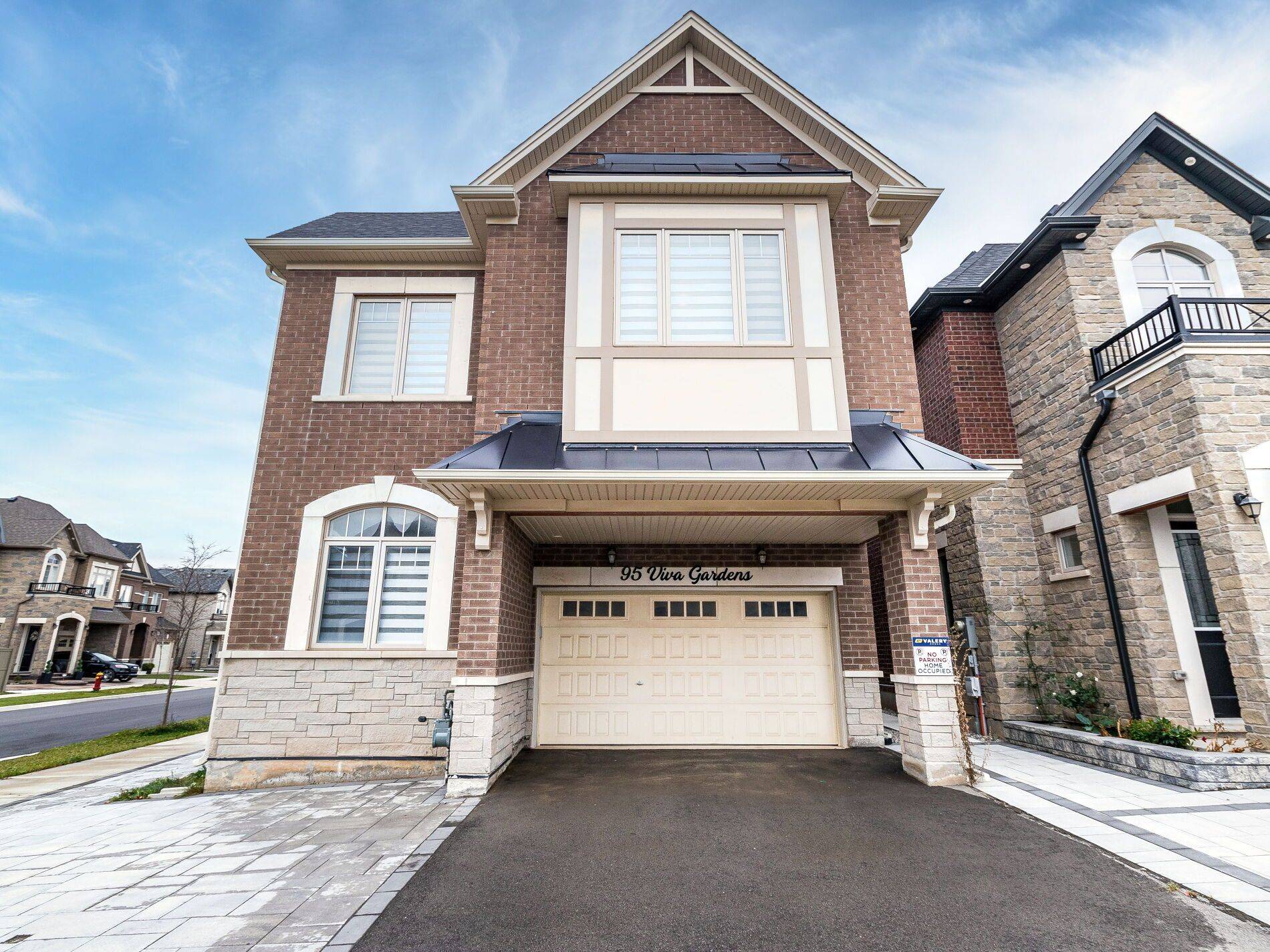 95 Viva GDNS, Oakville, ON L6H 0Z2