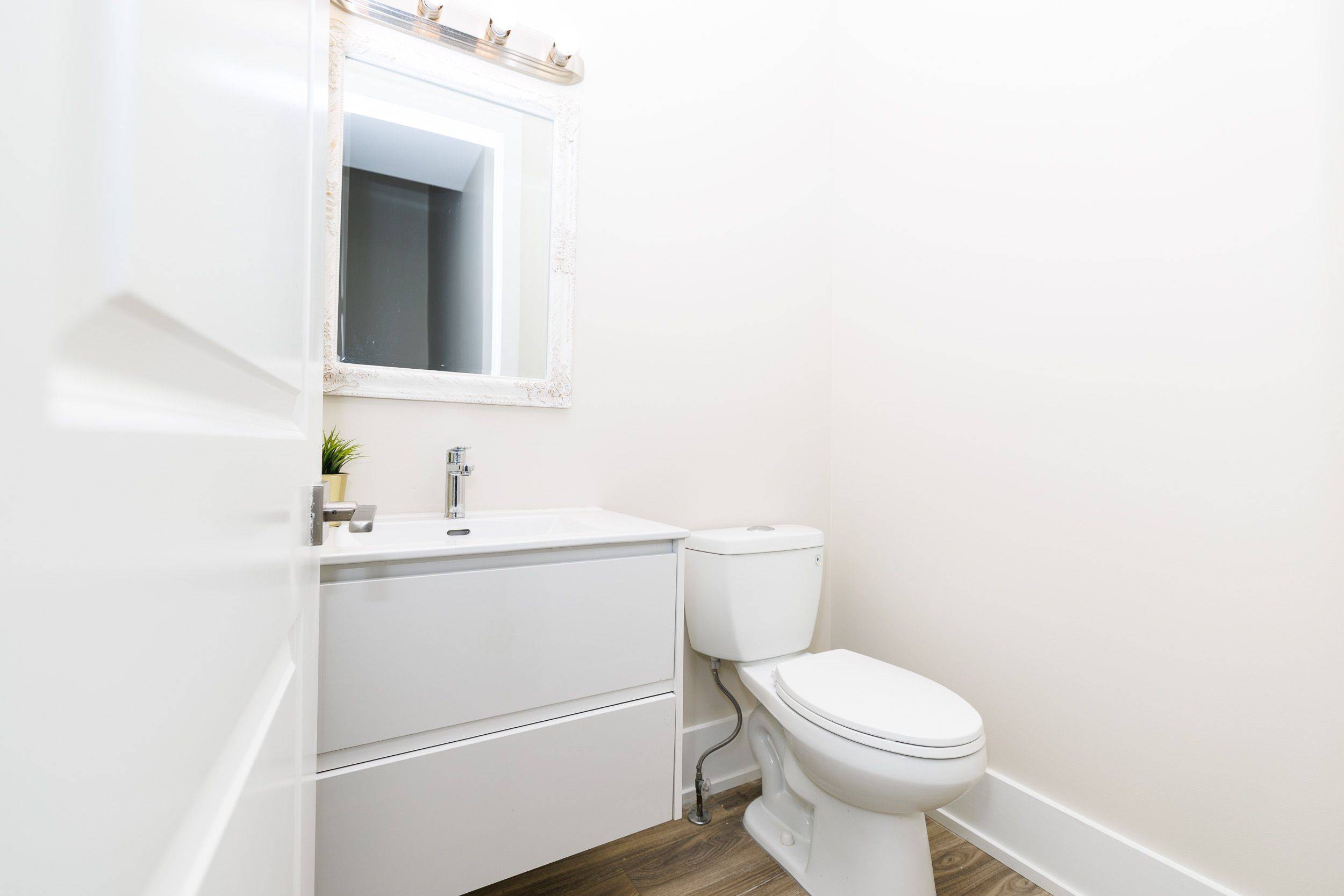 1044 Hansler RD, Welland, ON L3C 7M5