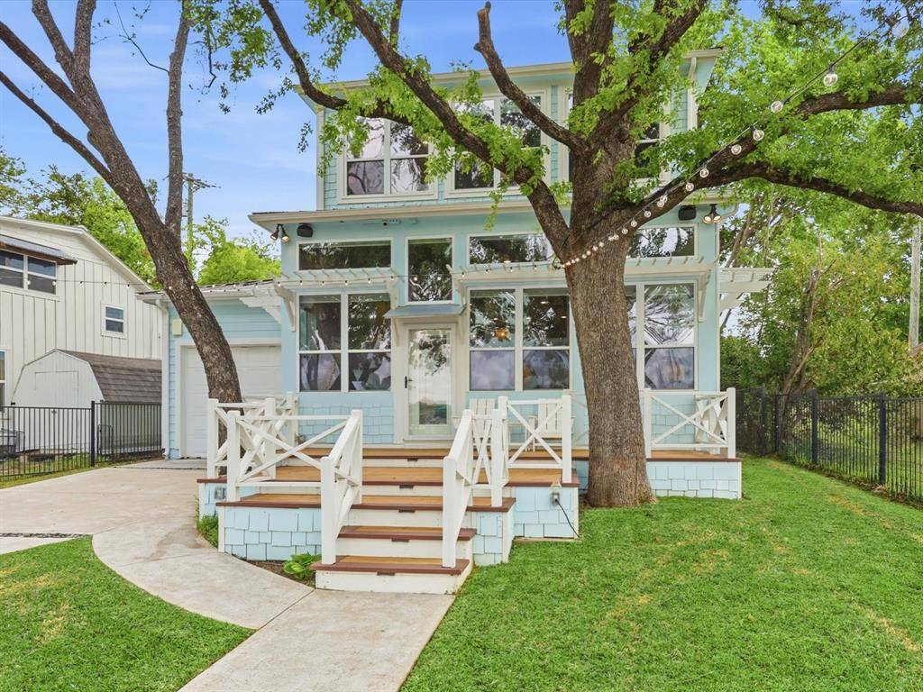 1913 E Lake Drive, Weatherford, TX 76087