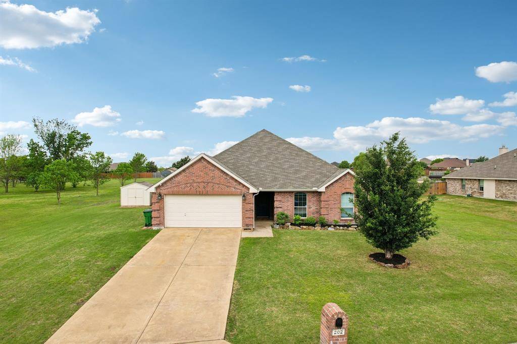 202 Southview Drive, Fate, TX 75189