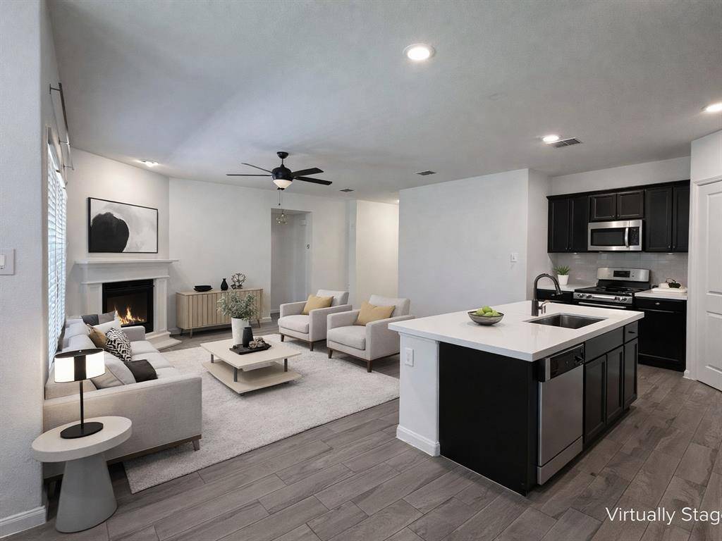 1302 Deerfield Drive, Anna, TX 75409