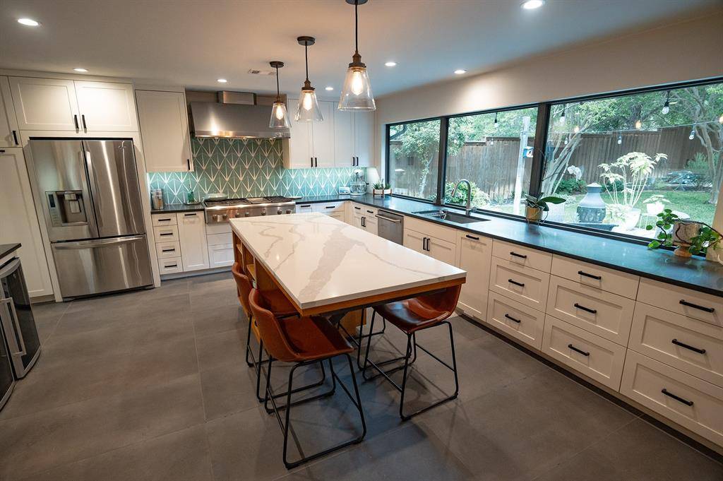 11406 Hillcrest Road, Dallas, TX 75230