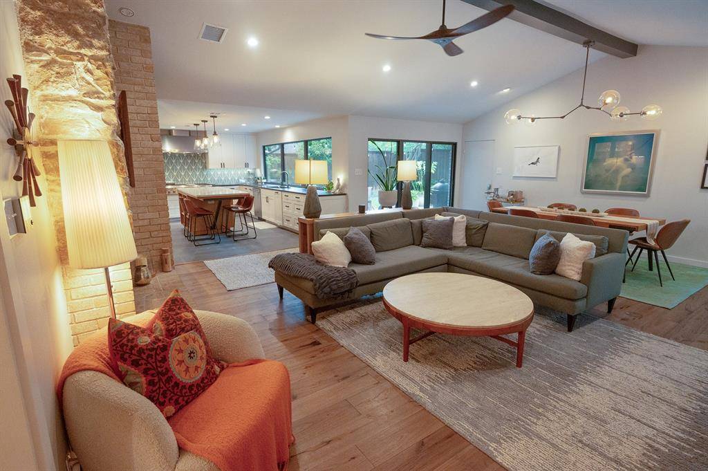 11406 Hillcrest Road, Dallas, TX 75230