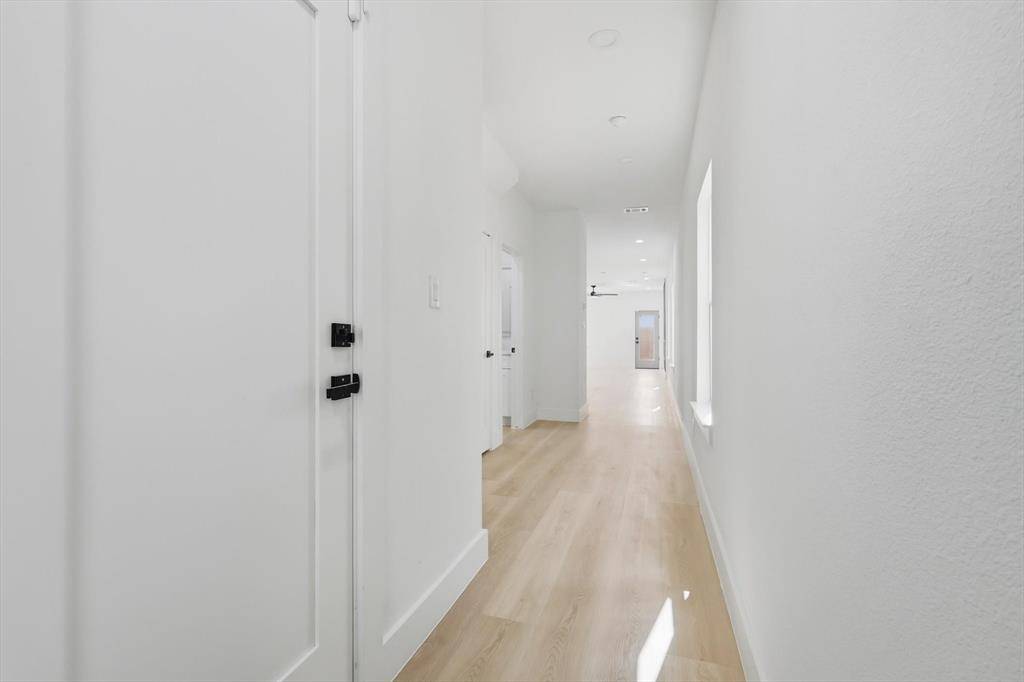 2532 Lowery Street, Dallas, TX 75215