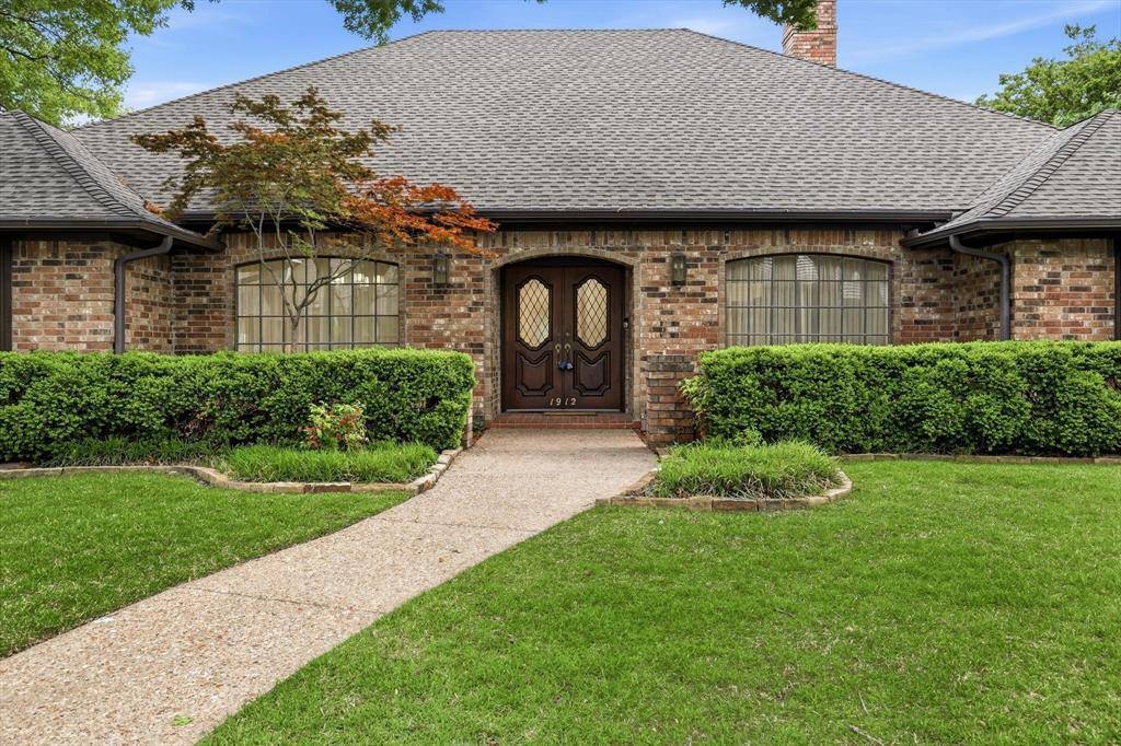 1912 Deerfield Drive, Plano, TX 75023