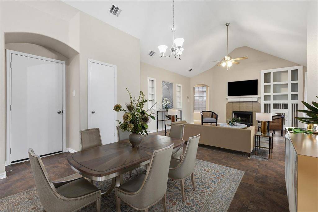 2201 Windsor Farms Drive, Denton, TX 76207