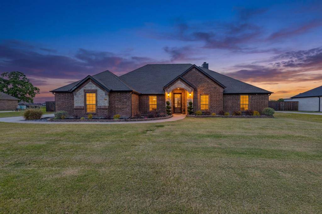 2824 Mallard Drive, Greenville, TX 75402
