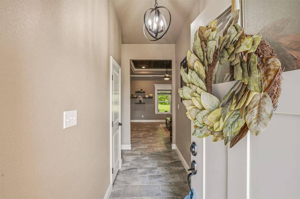 5003 Frio Drive, Granbury, TX 76048