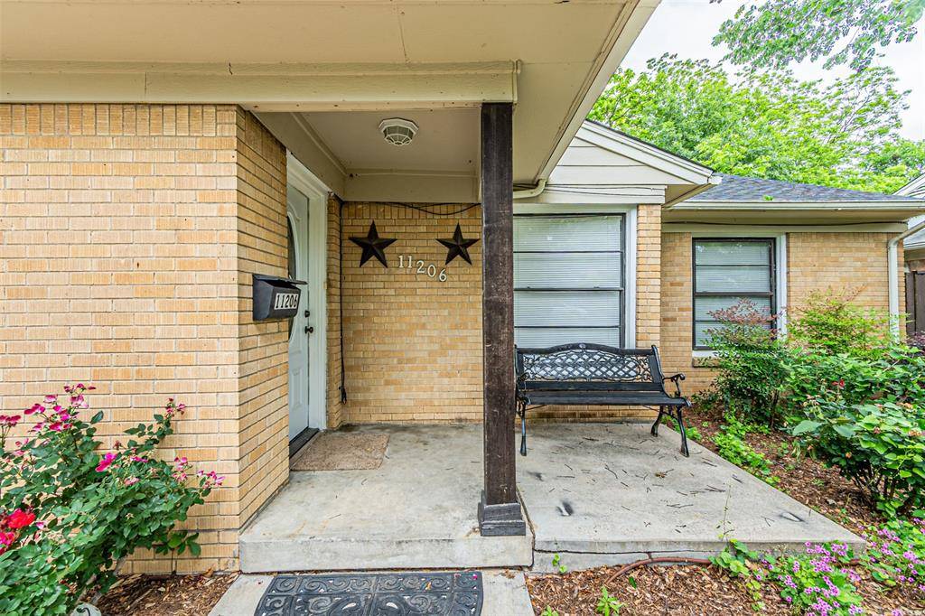 11206 Tascosa Street, Dallas, TX 75228